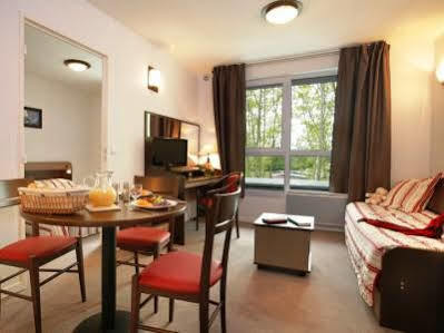 Appart Hotel Annecy Seynod Exterior foto